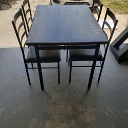 5 Piece Dining Kitchen Table & Chairs Metal & Wood Brown & Black