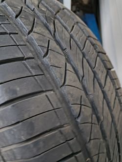 265 65r 17v