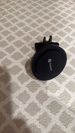 iPhone car mount MagSafe magnet