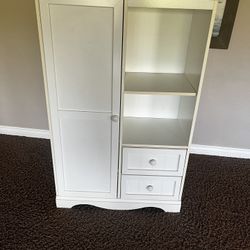 Little Girl Wardrobe Closet Armoire 