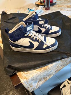 Sneaker