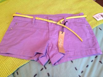 Celebrity blues size 3