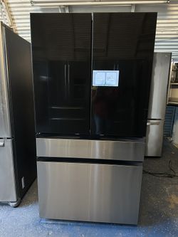 Samsung Stainless Steel Refrigerator With Small WiFi /Touchscreen /60 DAY WARRANTY 📍5200 E 10TH AVE TAMPA FL 33619📍