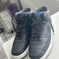 NIKE COURT VISION MID SNEAKERS