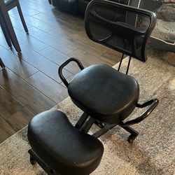 Kneeling Chair