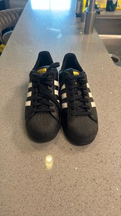 Adidas Size 8.5 Men’s