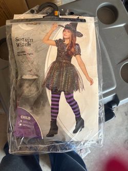 Kids witch costume