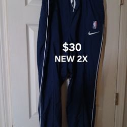 Nike Joggers 2x New $30