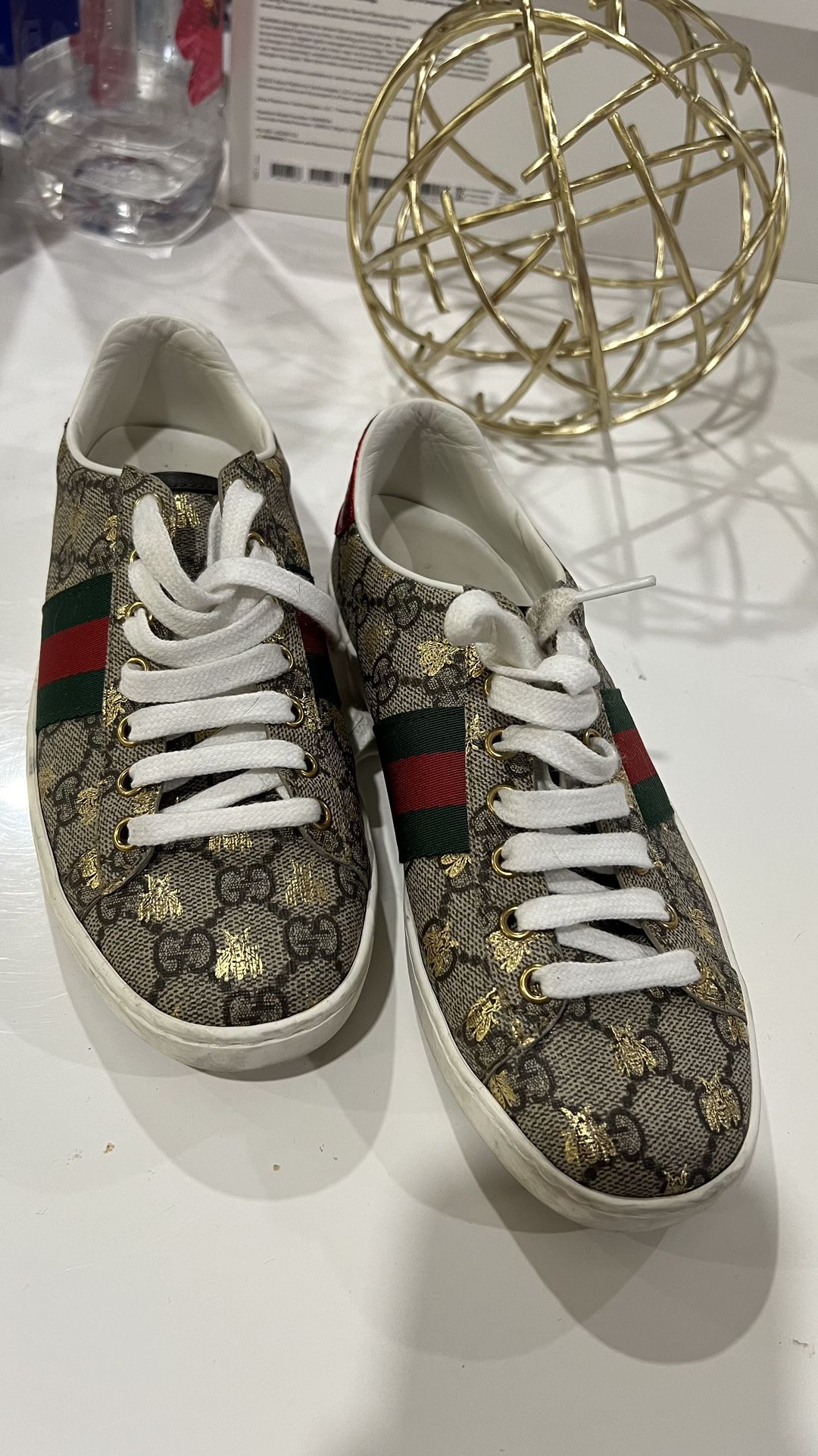 Authentic G* ACE GG Supreme sneaker with bee's