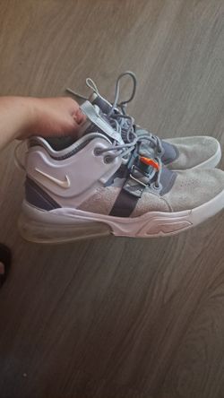 Nike Air Force 270 Wolf Grey