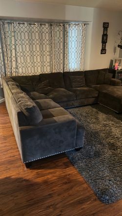 Sectional sofa couch