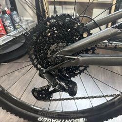 Trek Top Fuel 9.8 SL 