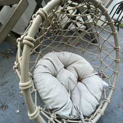 Pet Bed Rattan Elevated with Cushion Dog & Cat Bed, Grey, Small