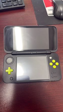 Nintendo 2DS LL