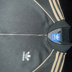 Adidas OG jacket size medium