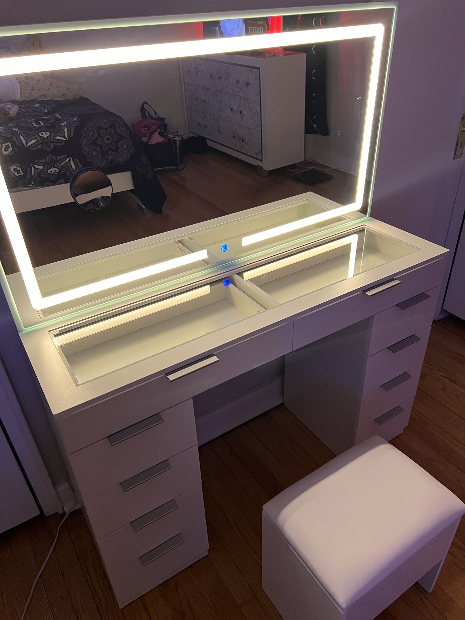 LED Vanity Mirror With Storage Stool