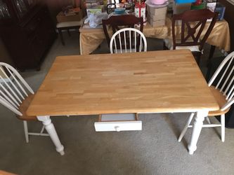 Kitchen table $75