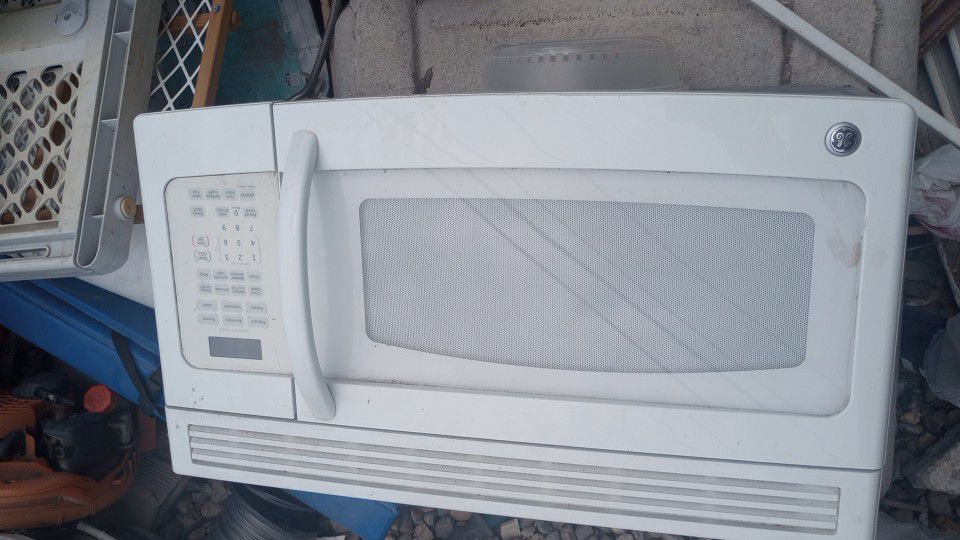General Electric Large microwave