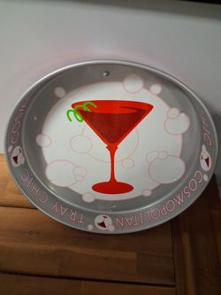 VINTAGE COSMOPOLITAN METAL SERVING TRAY GREAT CONDITION RARE