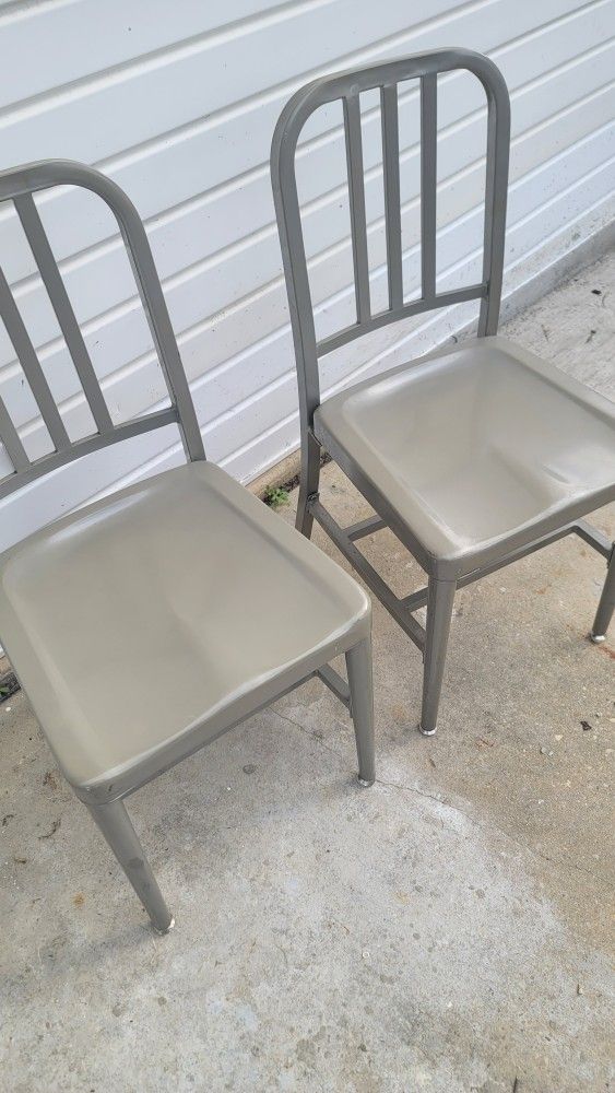 Set Of 2 Metal Table Chairs