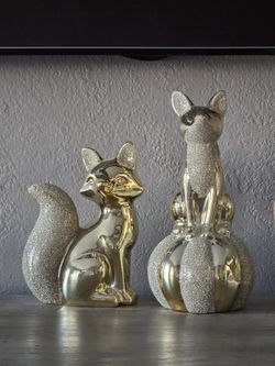 New Set Of 2 Glass Gold Foxes Figurines 