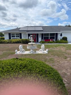 1/3 acre 2 bedroom 2 bath and office home with no HOA