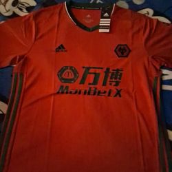 Soccer ⚽️ Jersey Wolvers Size L