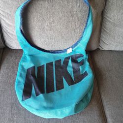 Nike Mesh Shoulder Reversible Sports Gym Workout Beach Bag Tote Blue Teal Logo
