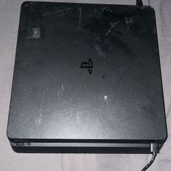 PS4 Slim