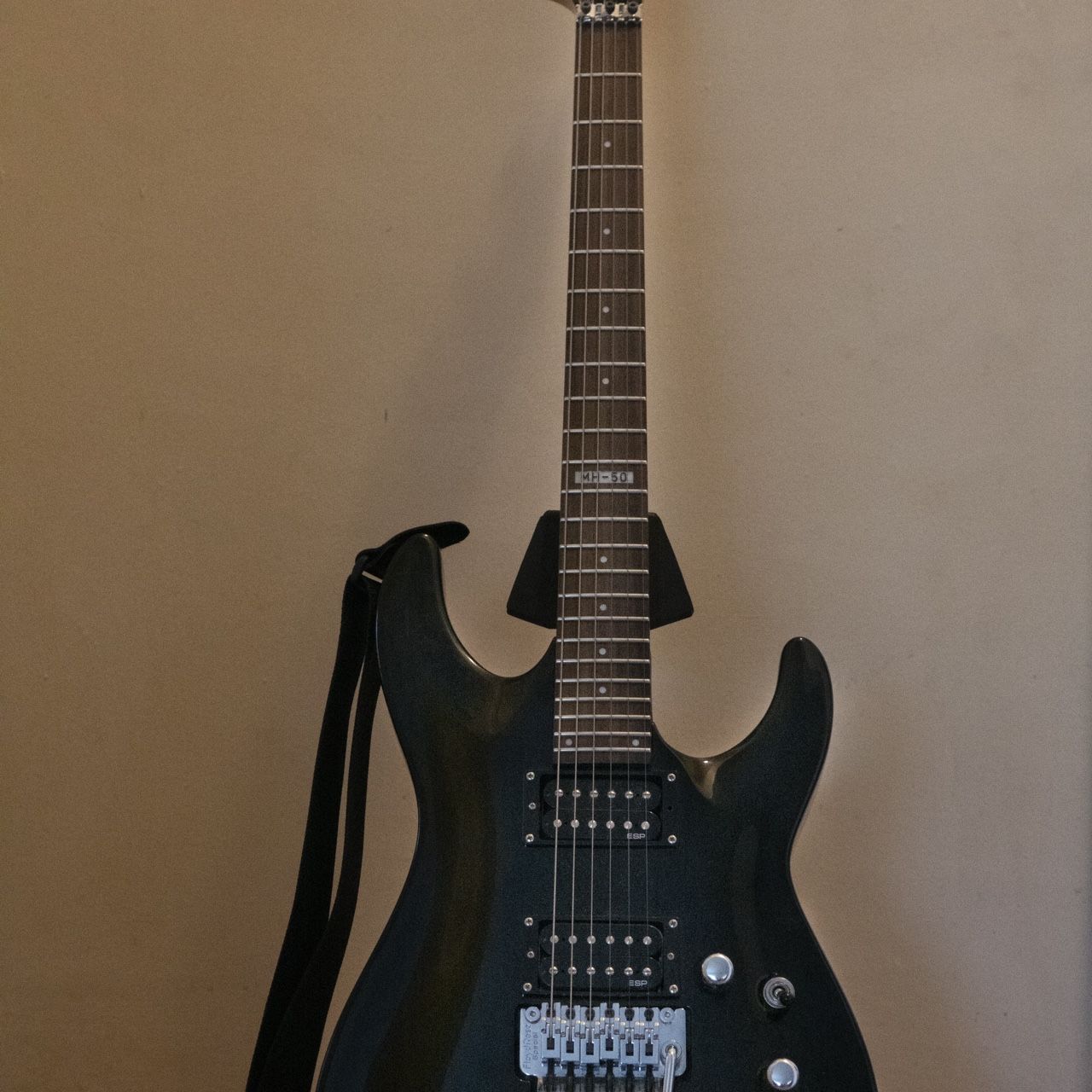 ltd mh-50 electric guitar 