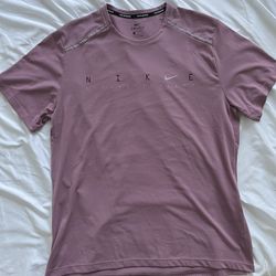 Nike Dry Fit, Dusted Rose Purple Workout Shirt Size Large