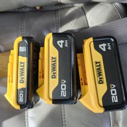 All New Dewalt 20 Volt 2-4Ah & 1-2 AH batterys
