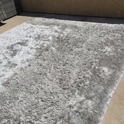 Luxury RUG /  best offer