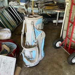 Womens Golf Clubs And Bag 