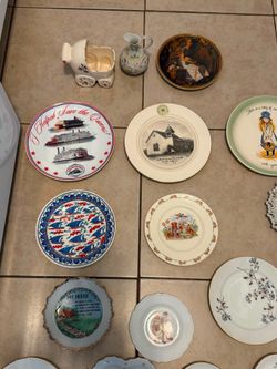 Selling Vintage collection plates