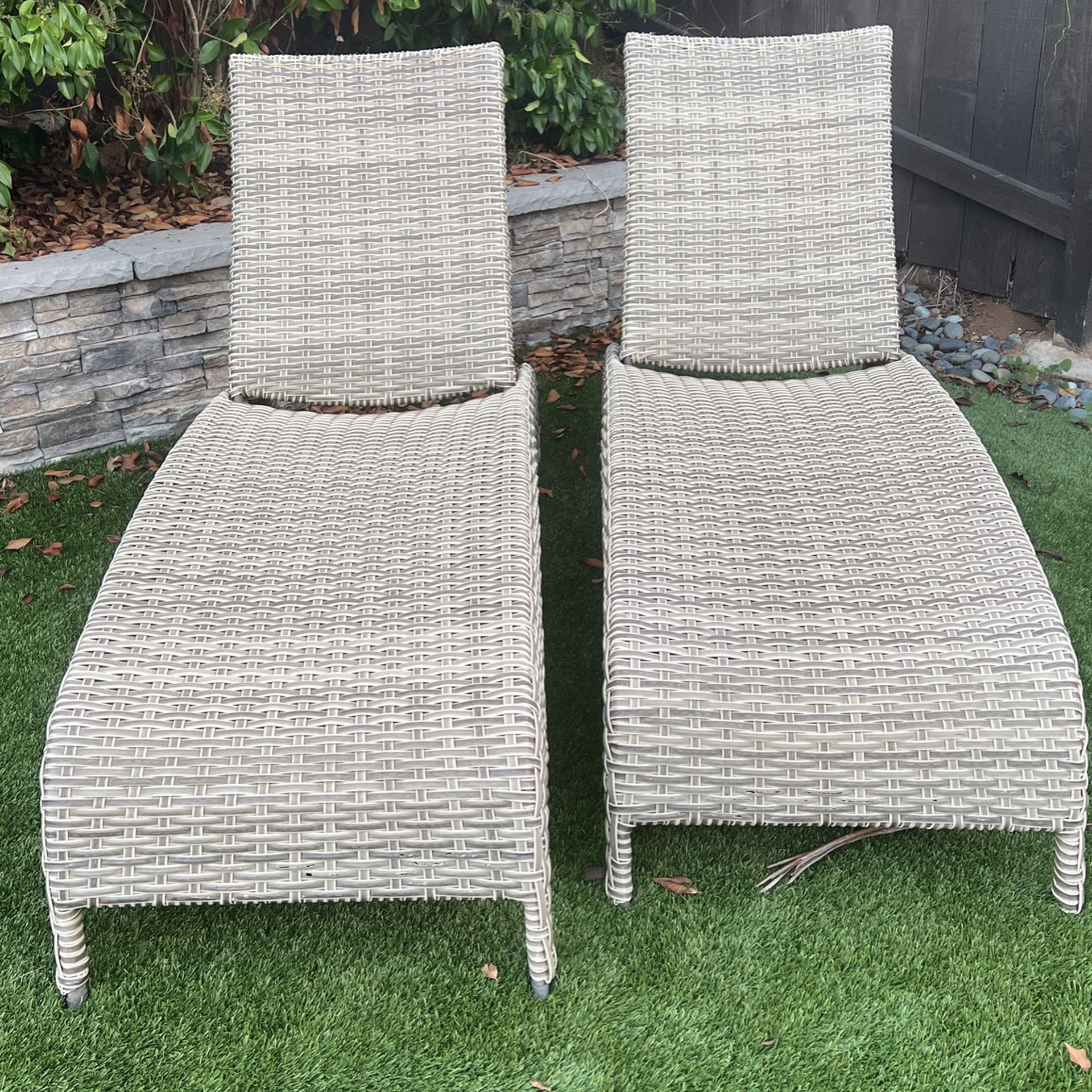 Lounge Chairs Used for Sale in San Diego, CA OfferUp