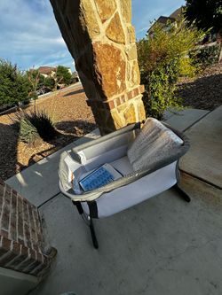 Adjusting bassinet