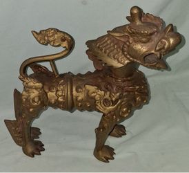 Vintage Cast Bronze Brass Tibetan Snow Lion Qilin Kylin Foo Dog Guardian Statue