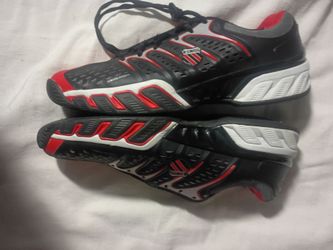 K Swiss men's size 12 gymshoes