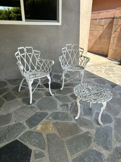 4 Piece Patio Iron Set