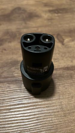 Tesla charging adaptor