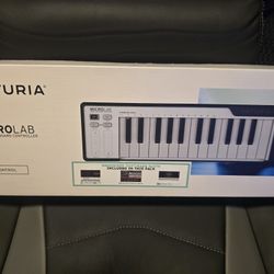 Arturia MicroLab USB midi Controller