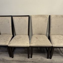 4 Dining Chairs