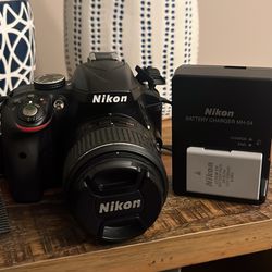 Nikon D3300 Camera 