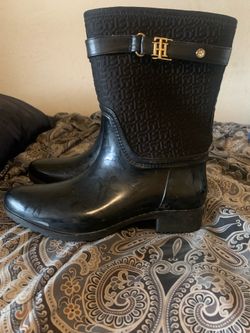 Women’s Tommy Hilfiger boots