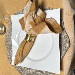 10 Small White Plates And 15 Regular White Plates