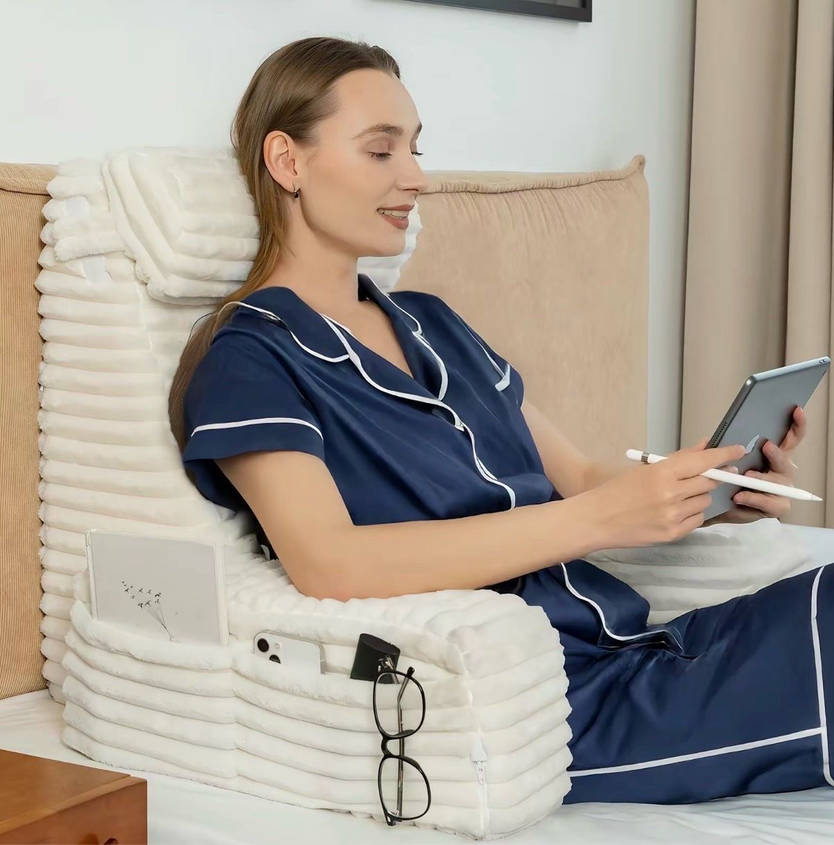 Reading pillow/ Nursing pillow