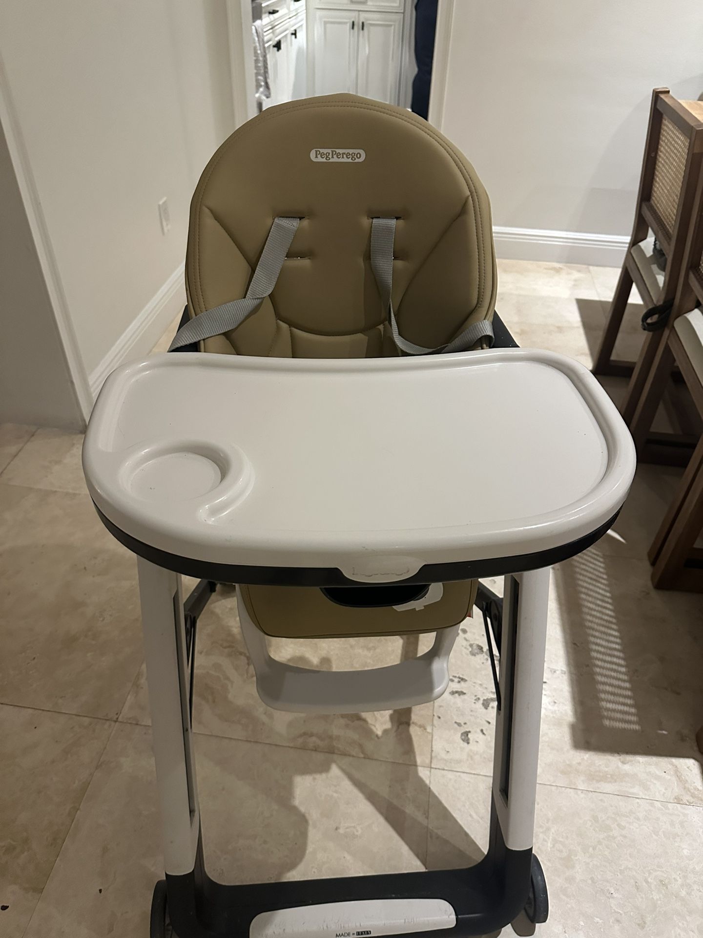 Peg Perego Siesta High Chair 
