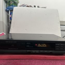 Panasonic SL-PG354 CD Player Single Disc CD Player. MADE IN JAPAN