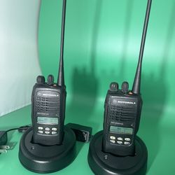 2 X Motorola HT1250 LS UHF Two Way Radio Set-Black